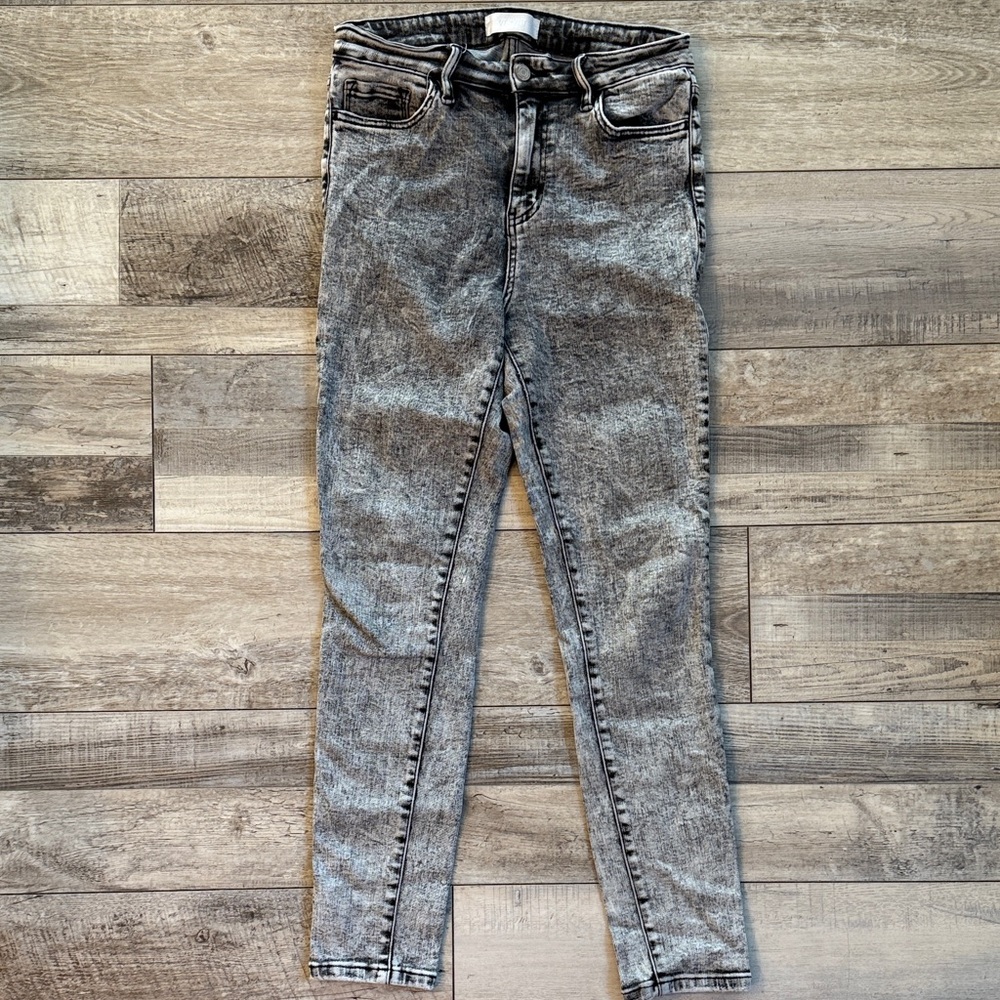 Vervet by Flying Monkey Acid Wash Skinny Jeans – Size 29